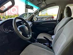میتسوبیشی L200
